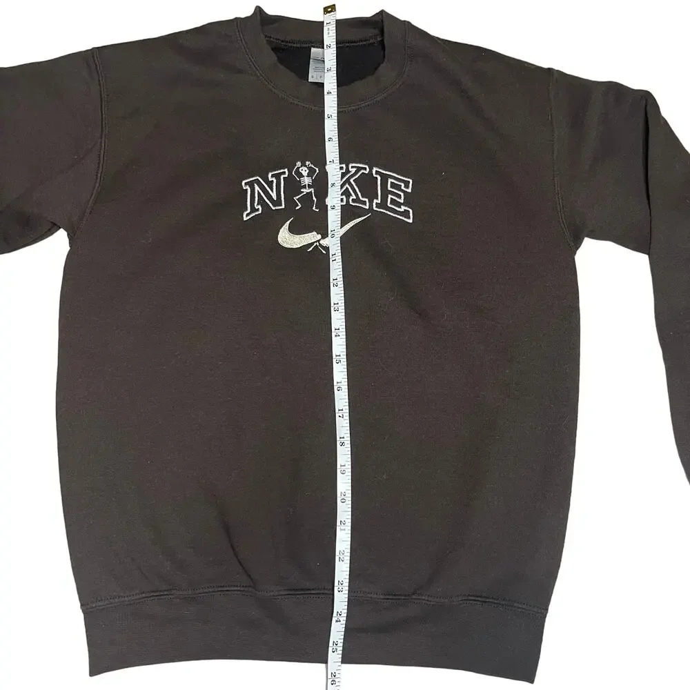 Nike Skeleton Embroidered Crewneck Dark Brown Cozy Graphic Sweatshirt Sz Small - Picture 6 of 8